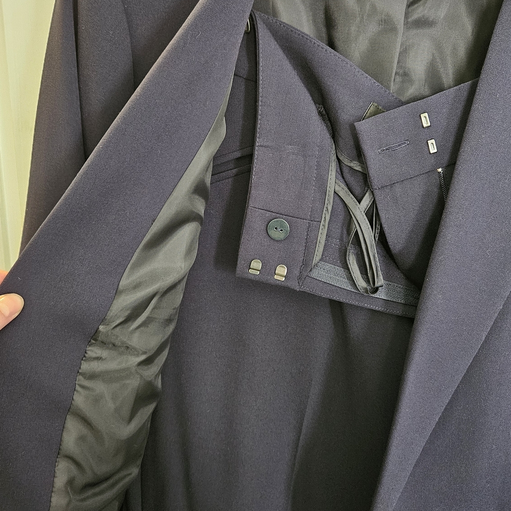 Tahari Navy Blazer with Gold Accent Buttons - Picture 6 of 9